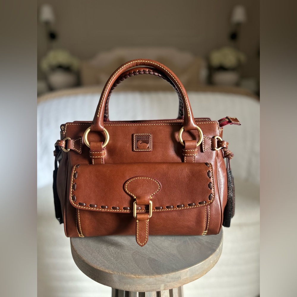 Dooney and Bourke Florentine Medium Pocket Satchel in CHESTNUT